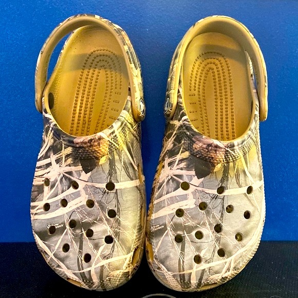 CROCS | Shoes | Mens Classic Camouflage 